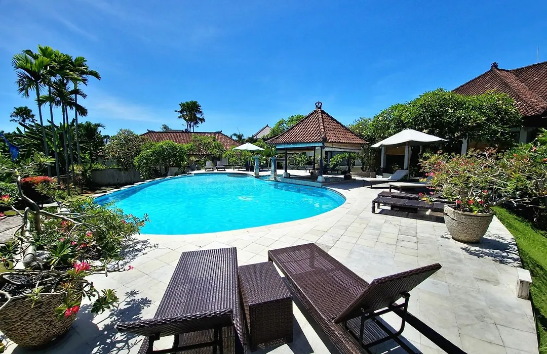 Nipuri Resort And Villas Seminyak-1