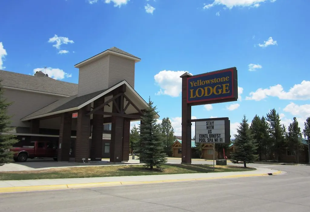 Yellowstone Lodge-1