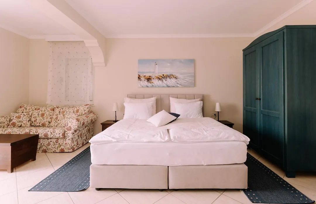 Hotel Abalone-1