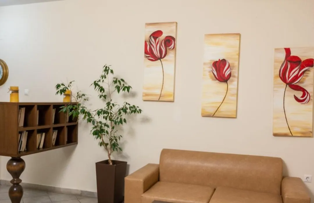 Konstantinos Hotel & Apartments I-1
