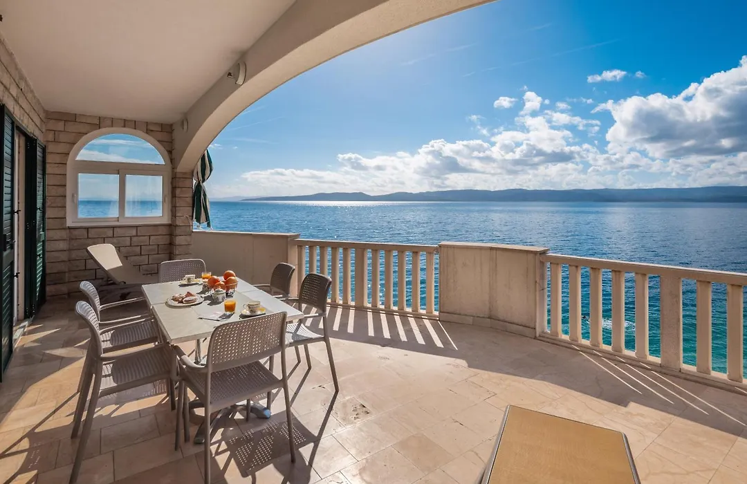 Beach Villa Porat-1