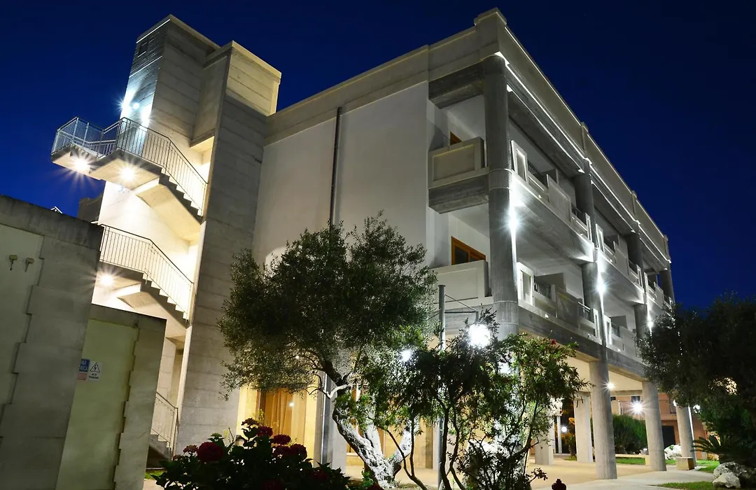 Hotel Thàlas Club-1