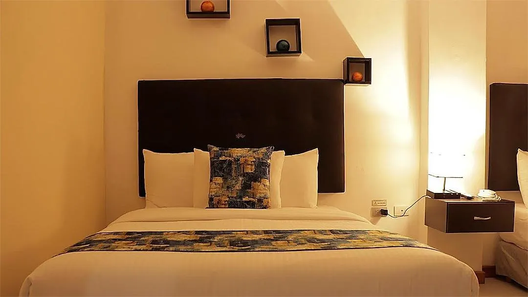 Hotel Alto Mar-1