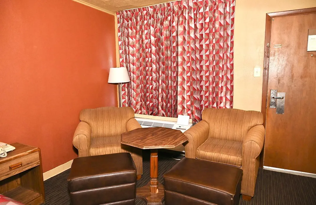 Fortune Inn & Suites-1