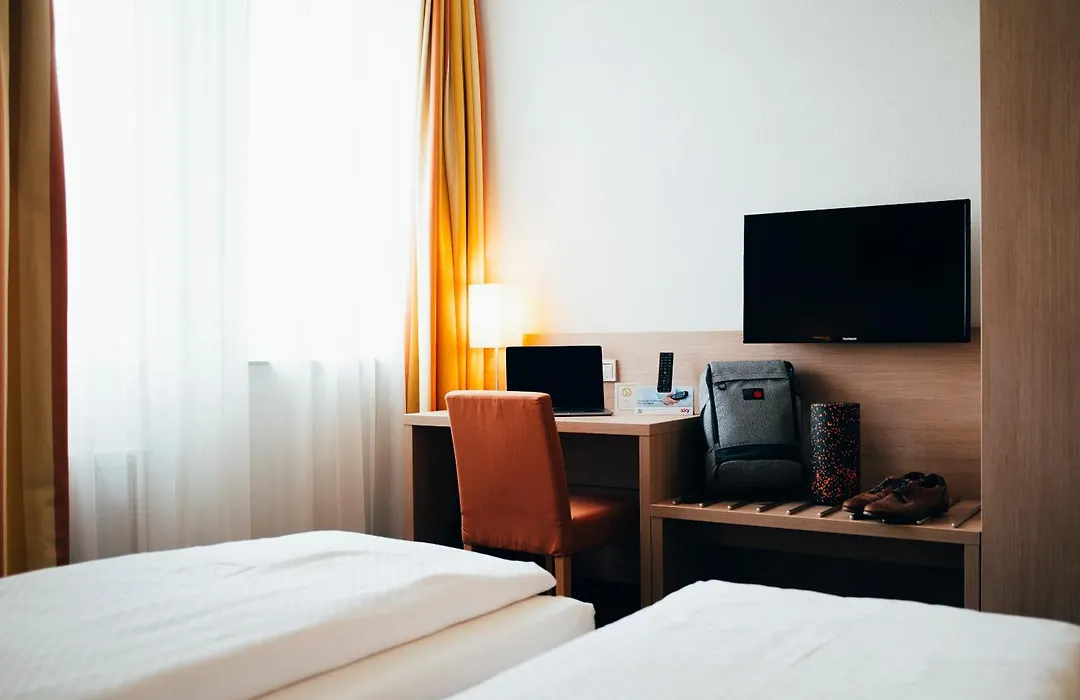 Business-Sporthotel Großwallstadt-1