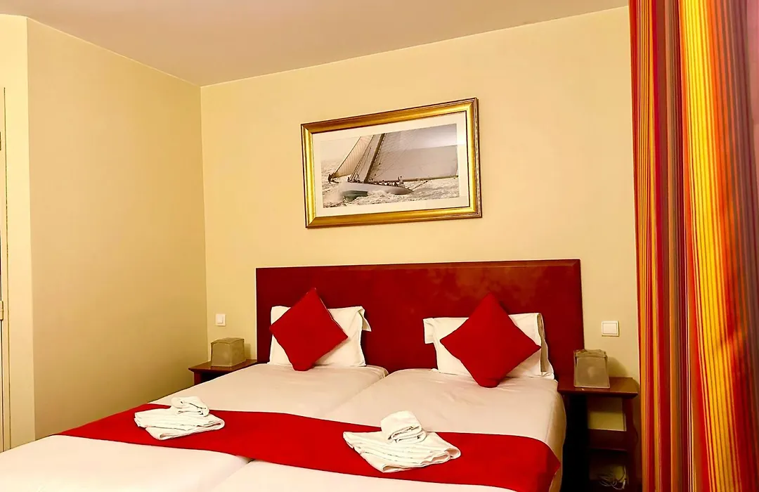 Hotel Bellevue Montmartre-1