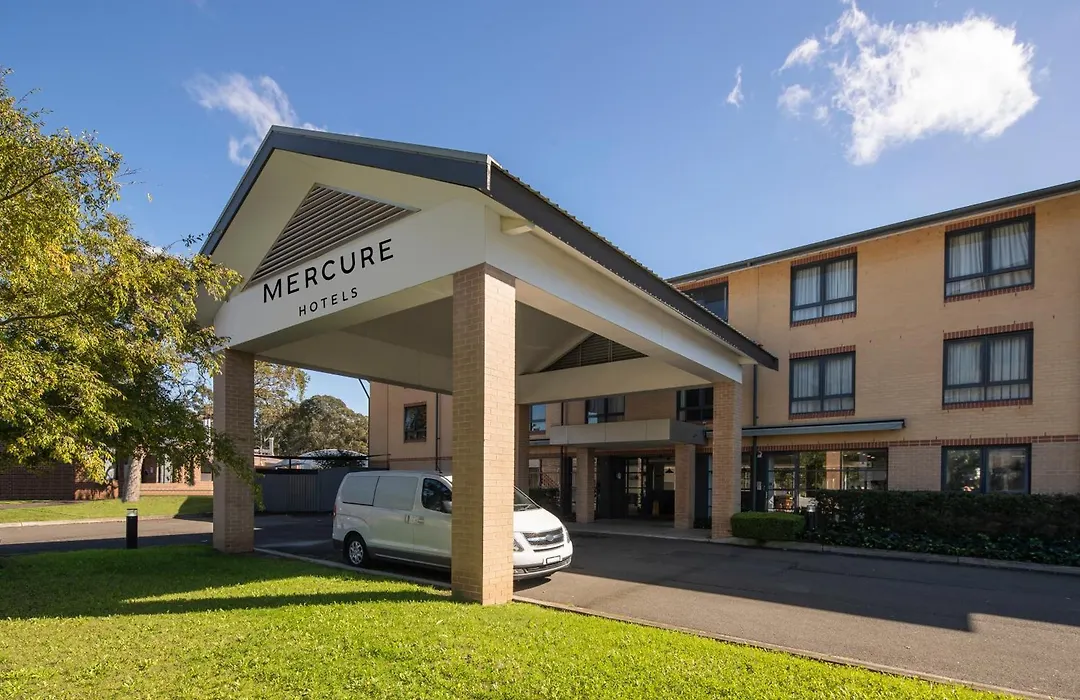 Mercure Sydney Macquarie Park-1