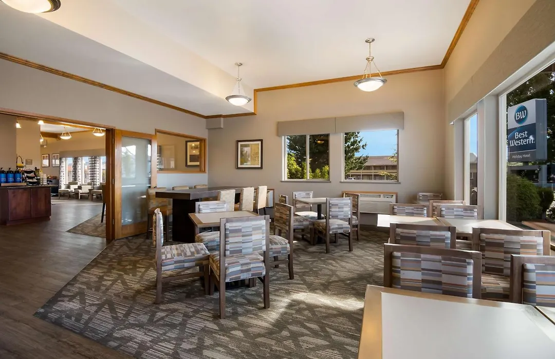 Best Western Holiday Hotel-1