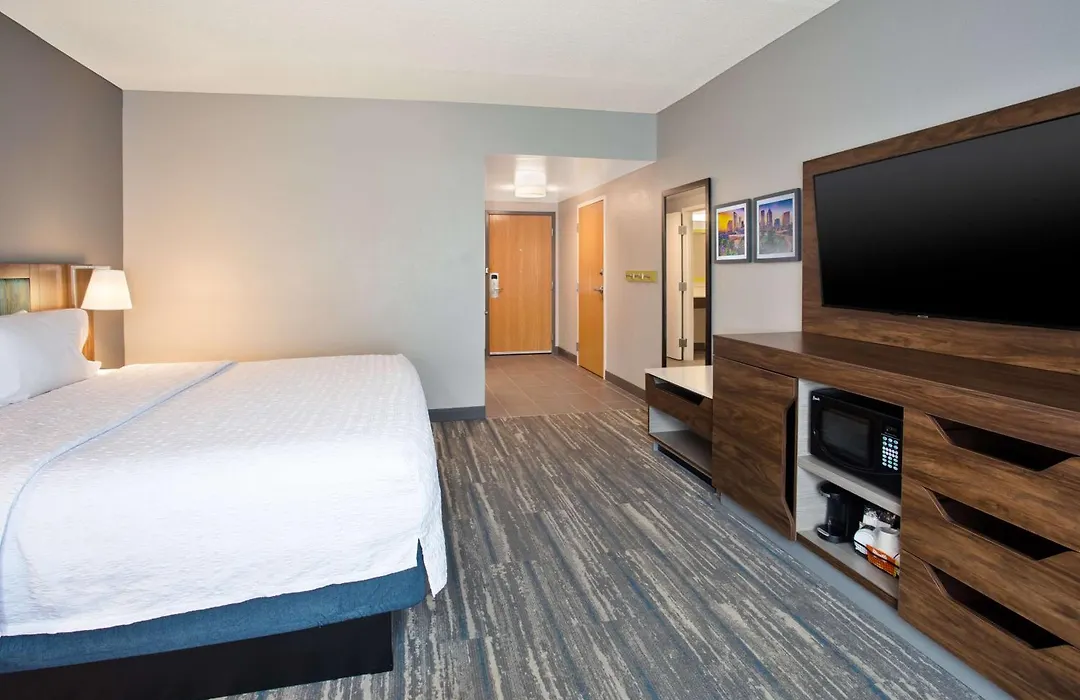 Hampton Inn & Suites Tampa East Casino Area-1
