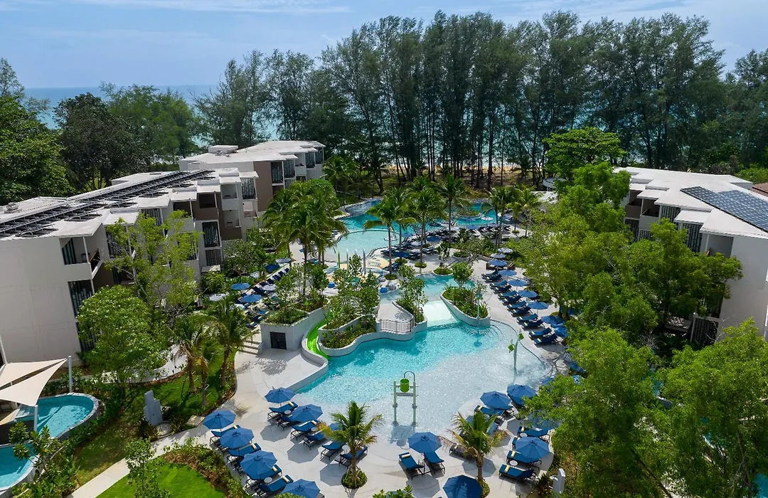 Le Meridien Phuket Mai Khao Beach Resort-1