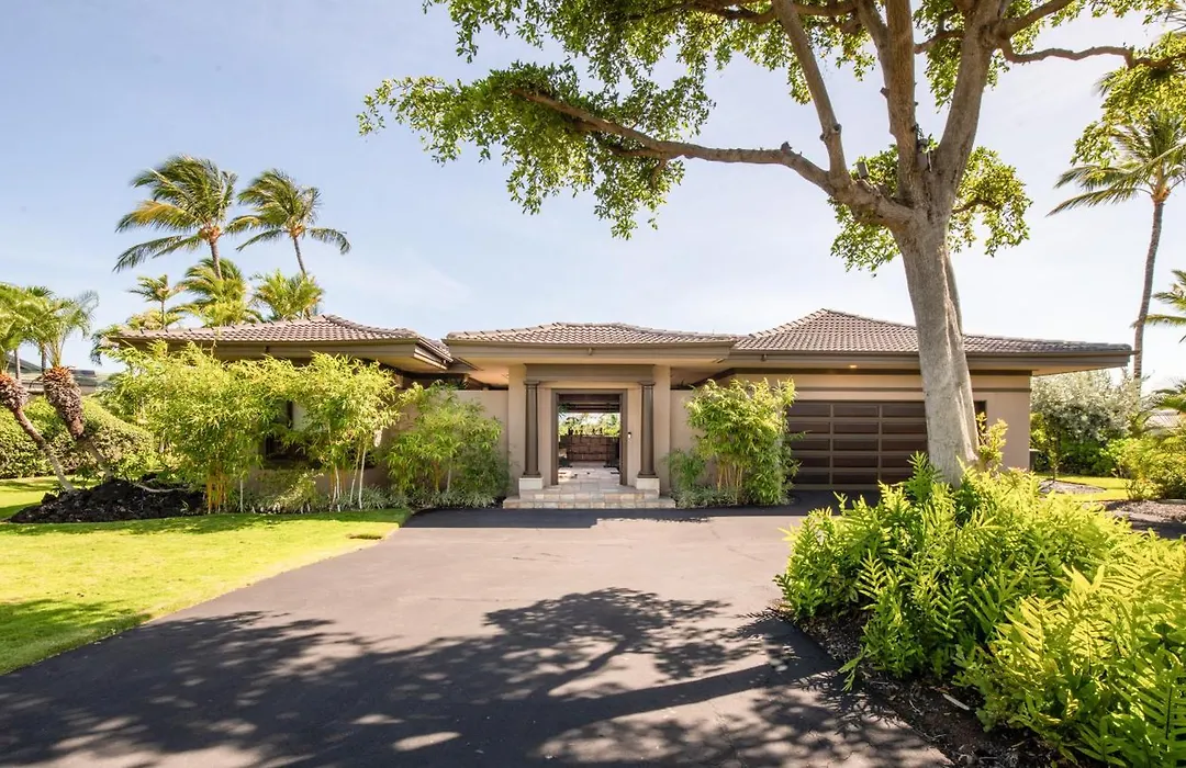 Mauna Lani Luxury Vacation Villas - Coraltree Residence Collection-1