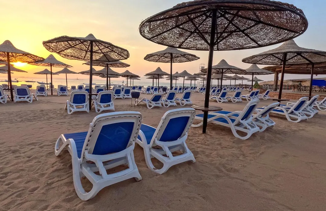 Ivy Cyrene Island Aqua Park Resort (Adults Only)-1