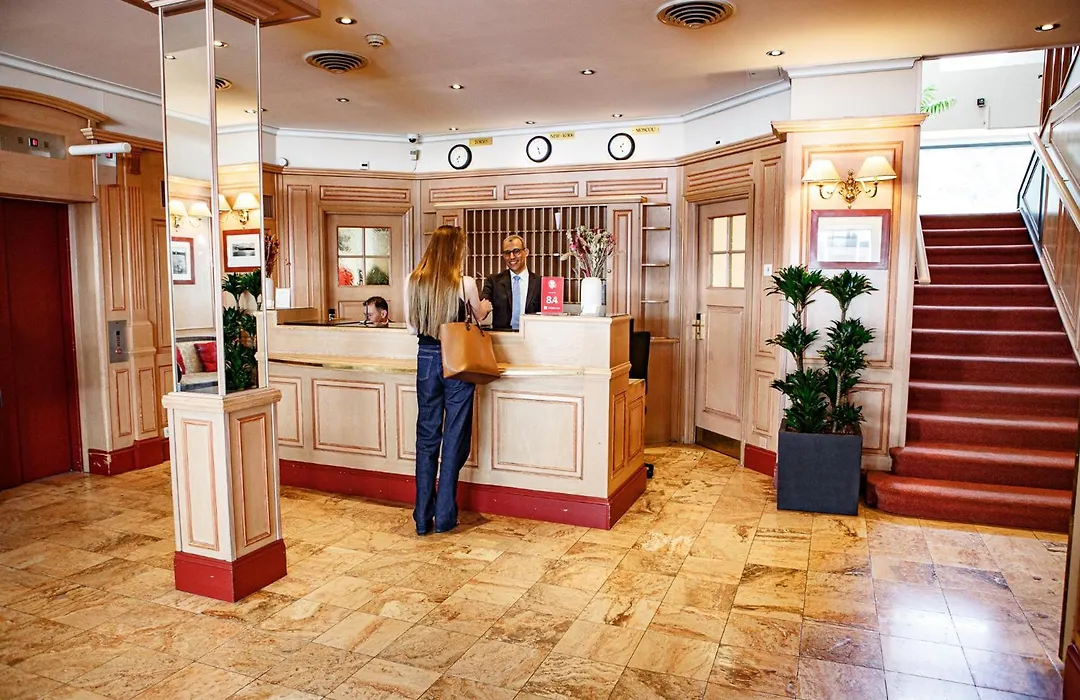 Hotel Astoria-1