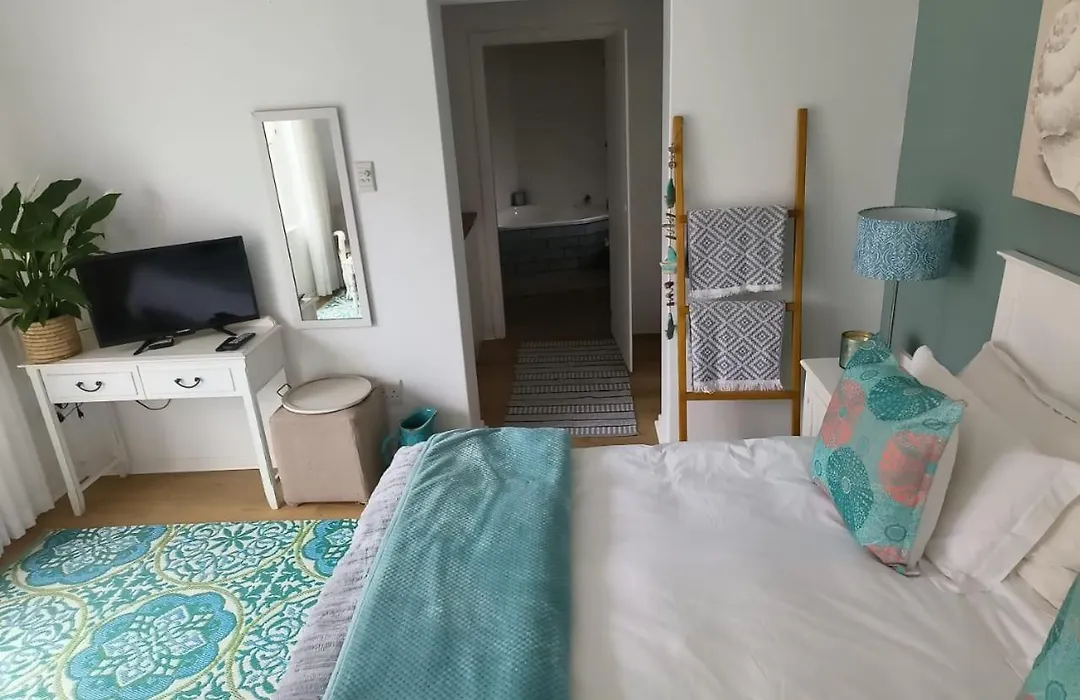 African Breeze Guesthouse-1