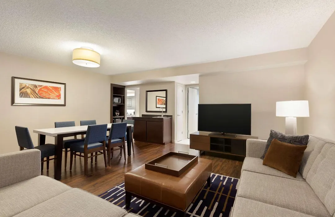 Embassy Suites By Hilton Chicago Lombard-1