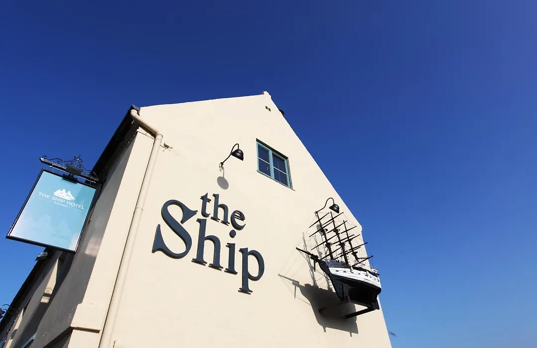 The Ship Hotel-1