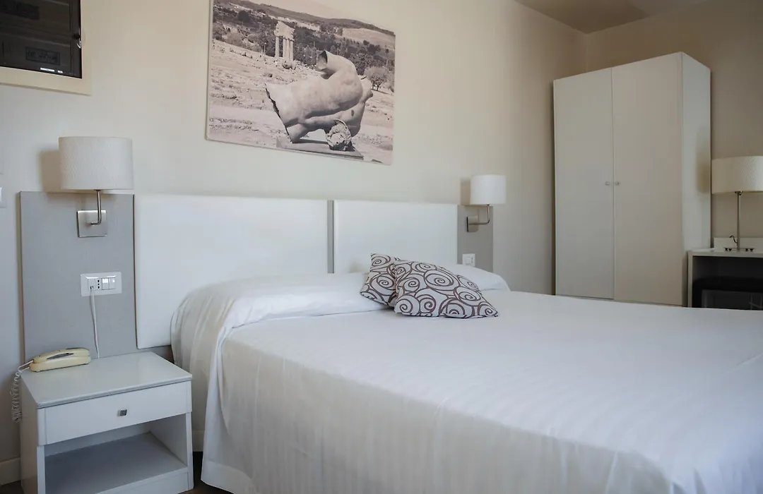 Hotel Costazzurra Museum & Spa-1