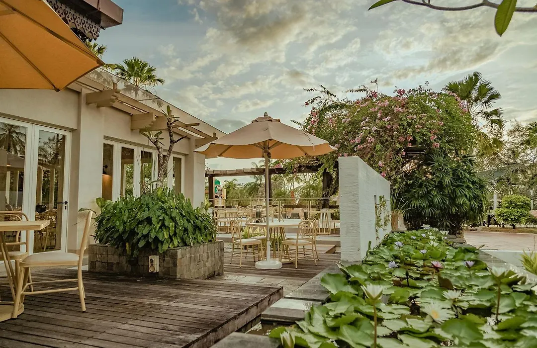 Pelangi Beach Resort & Spa, Langkawi-1