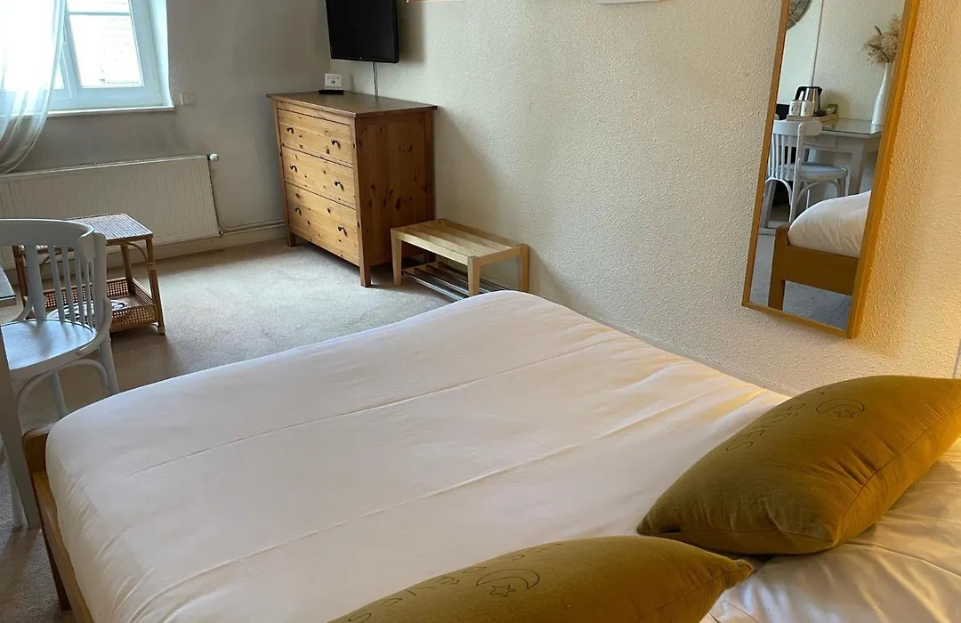 Hotel Des Falaises-1