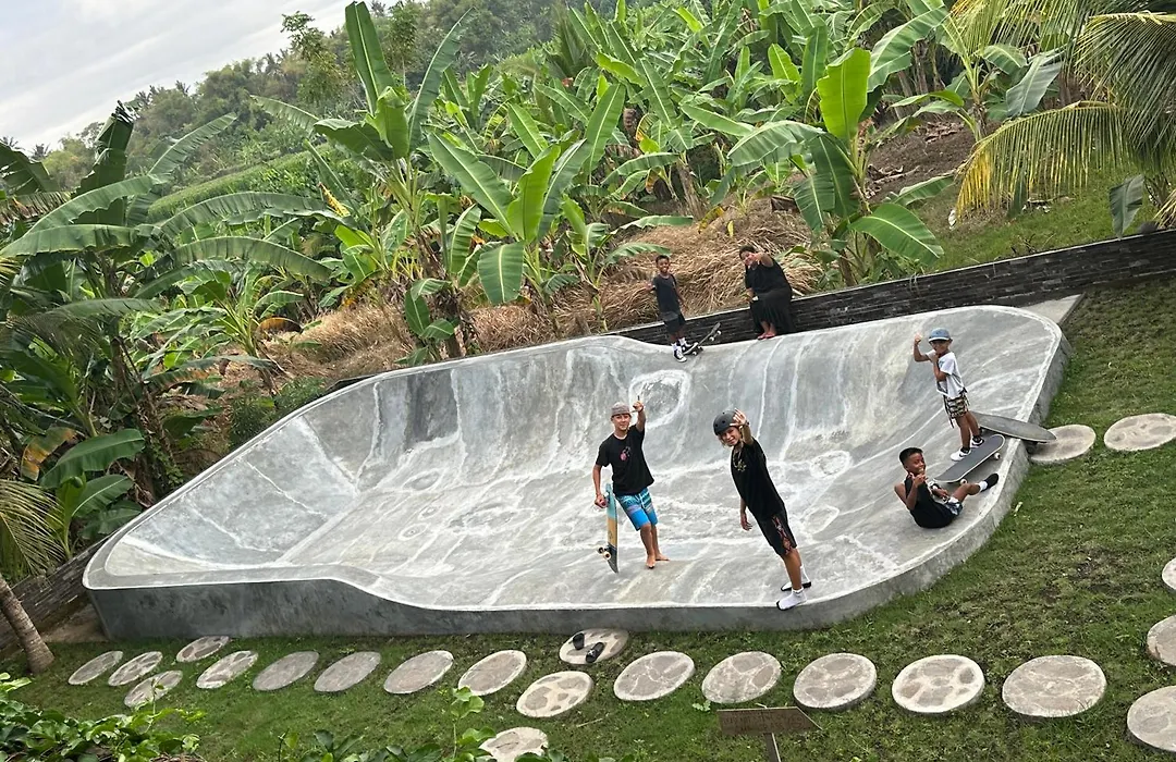 Medewi Secret Surfcamp-1