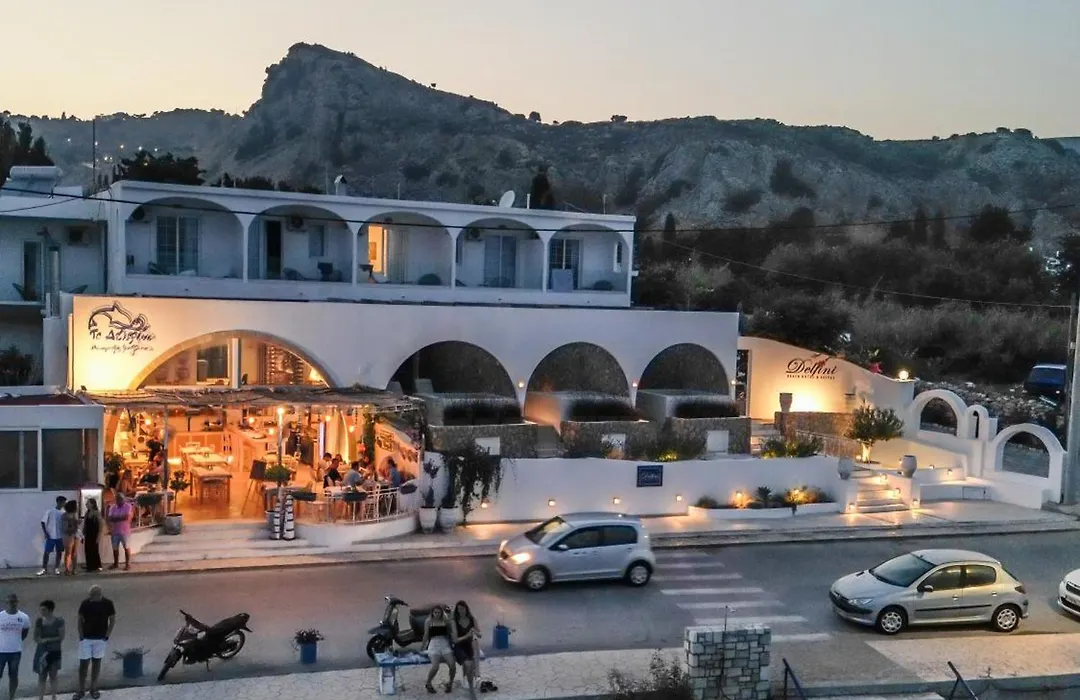 Delfini Beach Hotel&Suites-1