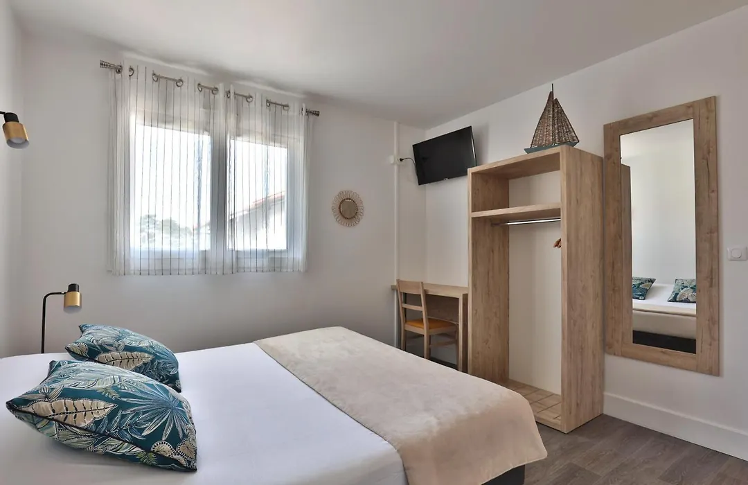Cit'Hotel Du Cap-1