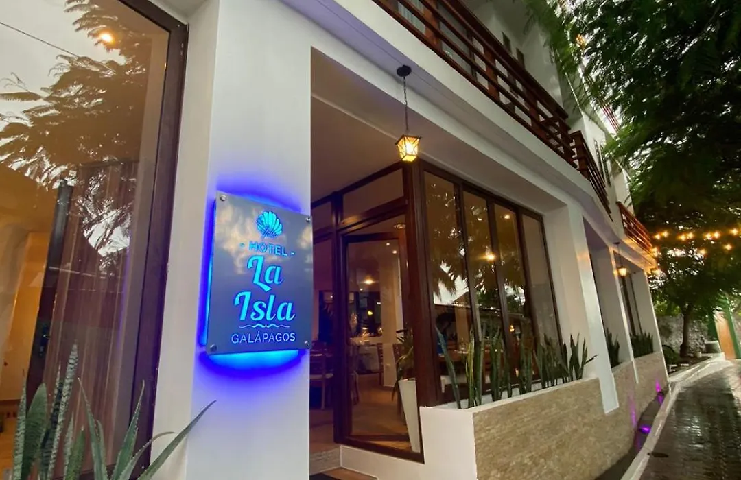 Hotel La Isla-1