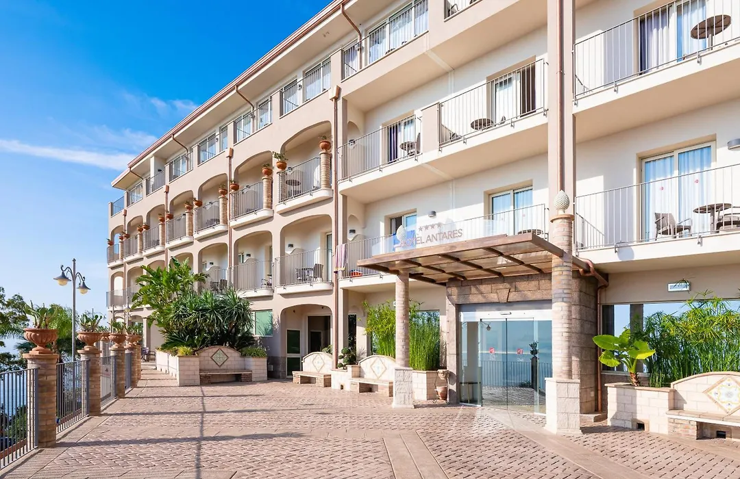 Hotel Antares-1