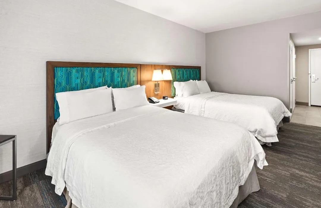 Hampton Inn Seekonk-1