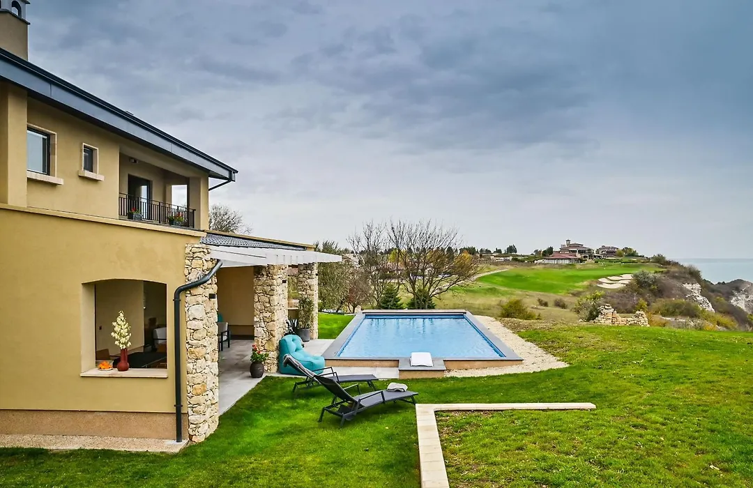 Blacksearama Golf & Villas-1