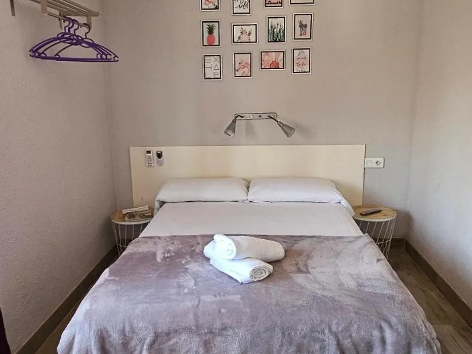 Hostal La Cabaña-1