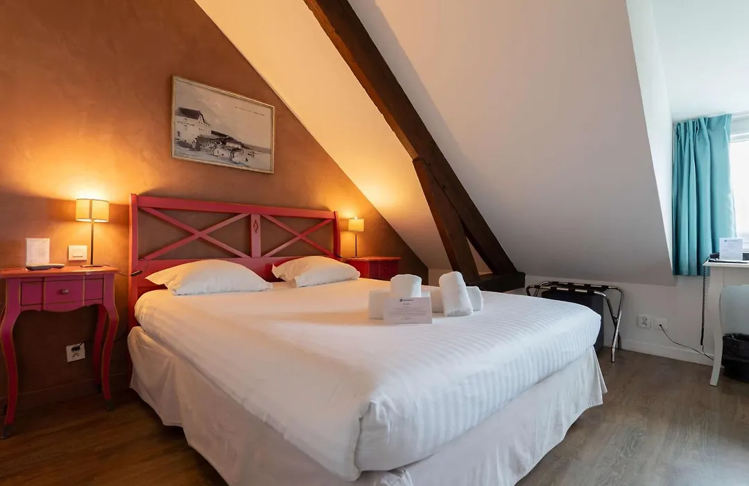 Best Western Hotel De La Plage Saint Marc sur Mer-1