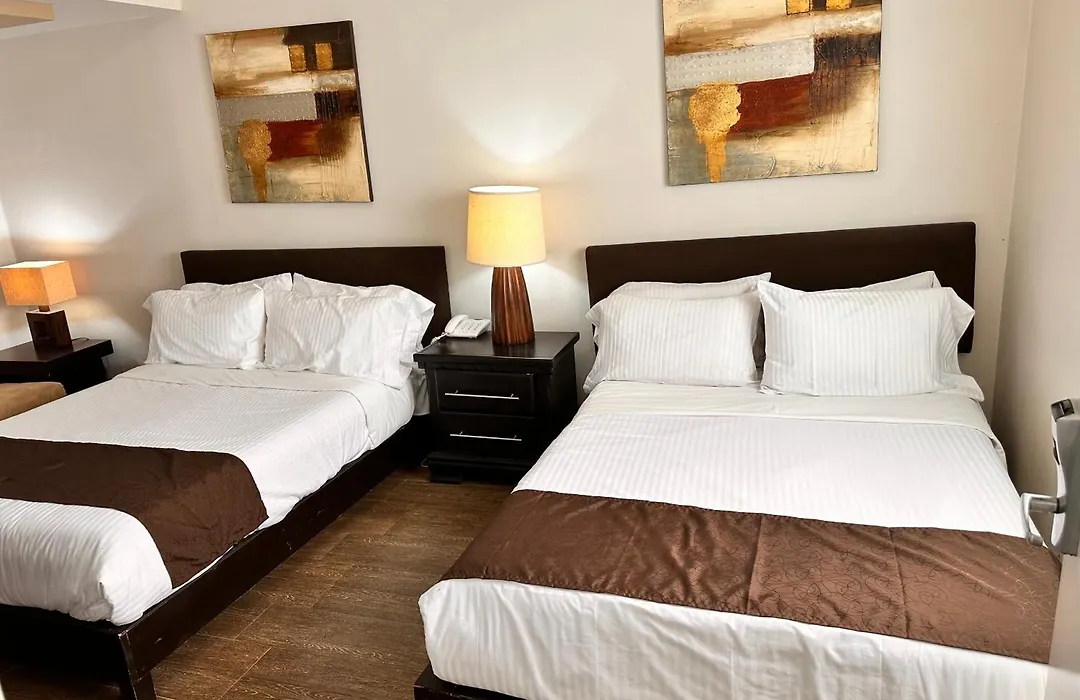 Hotel del Fresno-1