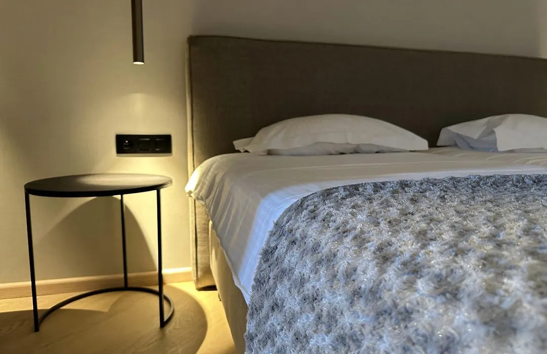 Hotel Villa Select-1