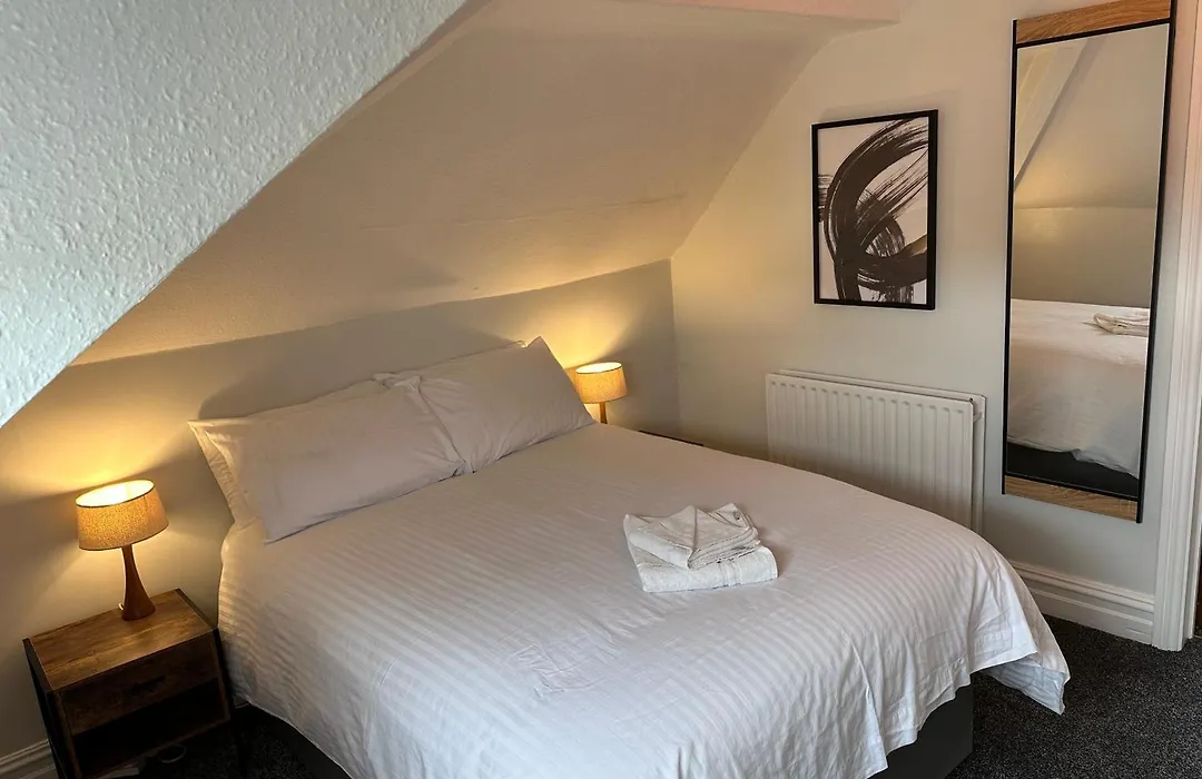 Waverley Hotel-1