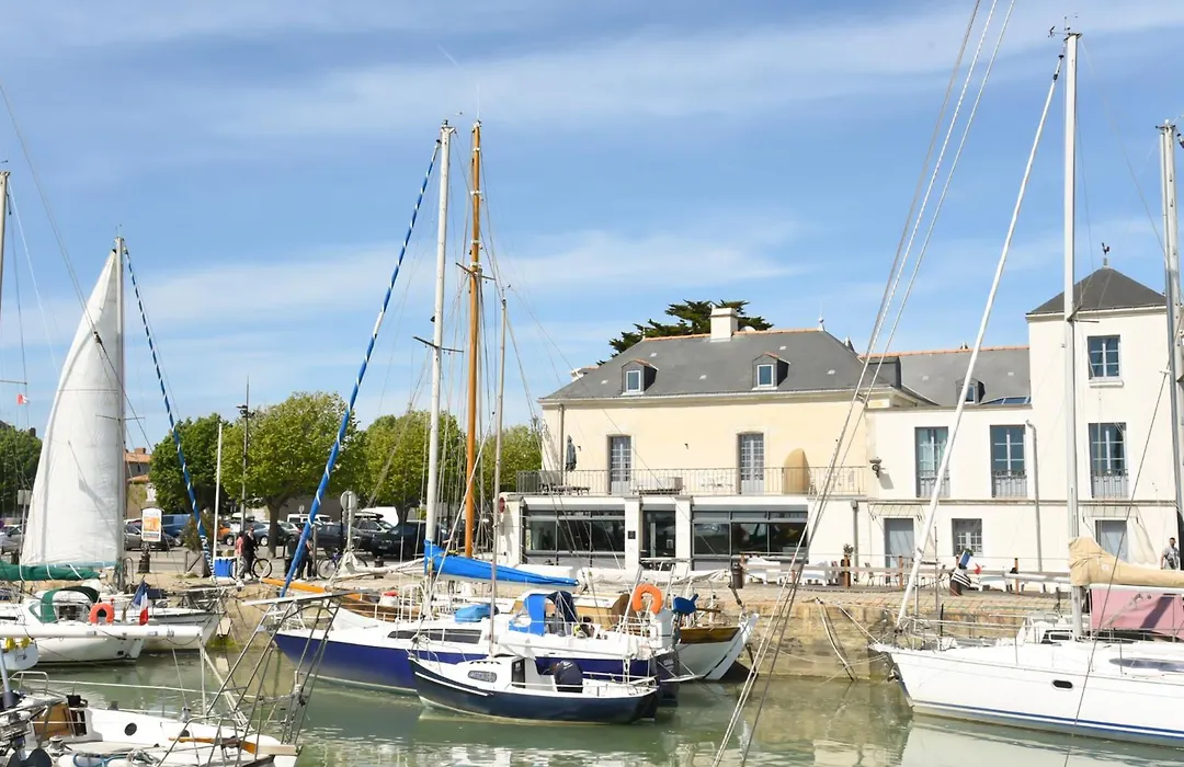 Le Général d'Elbée Hotel&Spa-1