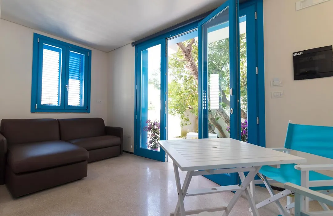 Solmaris Seaside - Luxury B&B Sul Mare A Campomarino-1