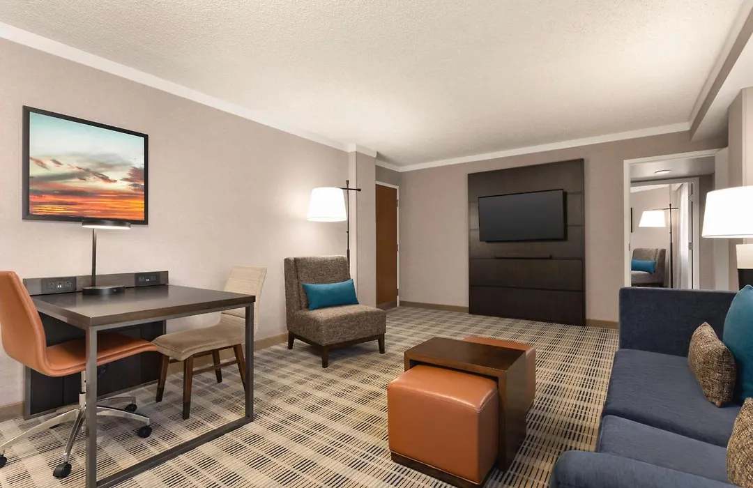 Embassy Suites By Hilton Kansas City Overland Park-1