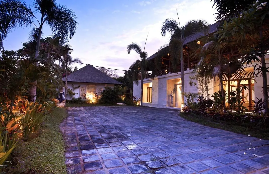 Avillion Villa Cinta @Sanur, Bali-1