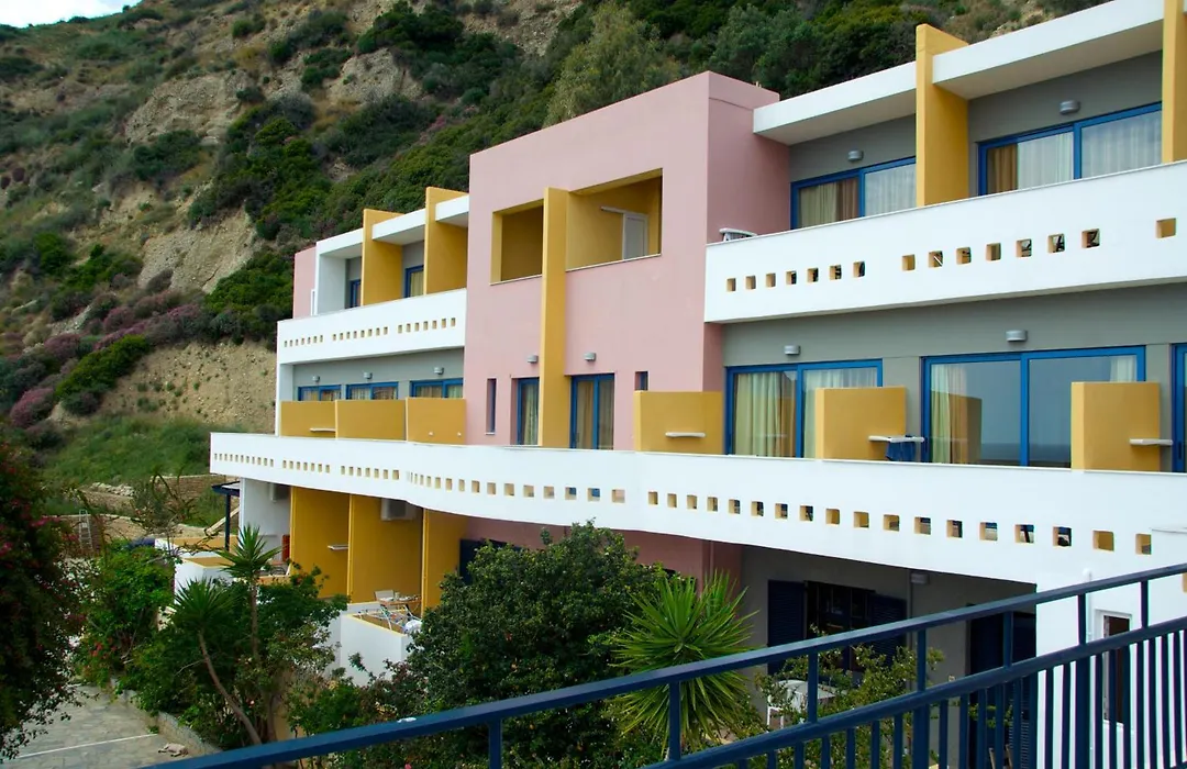 Horizon Beach Hotel-1