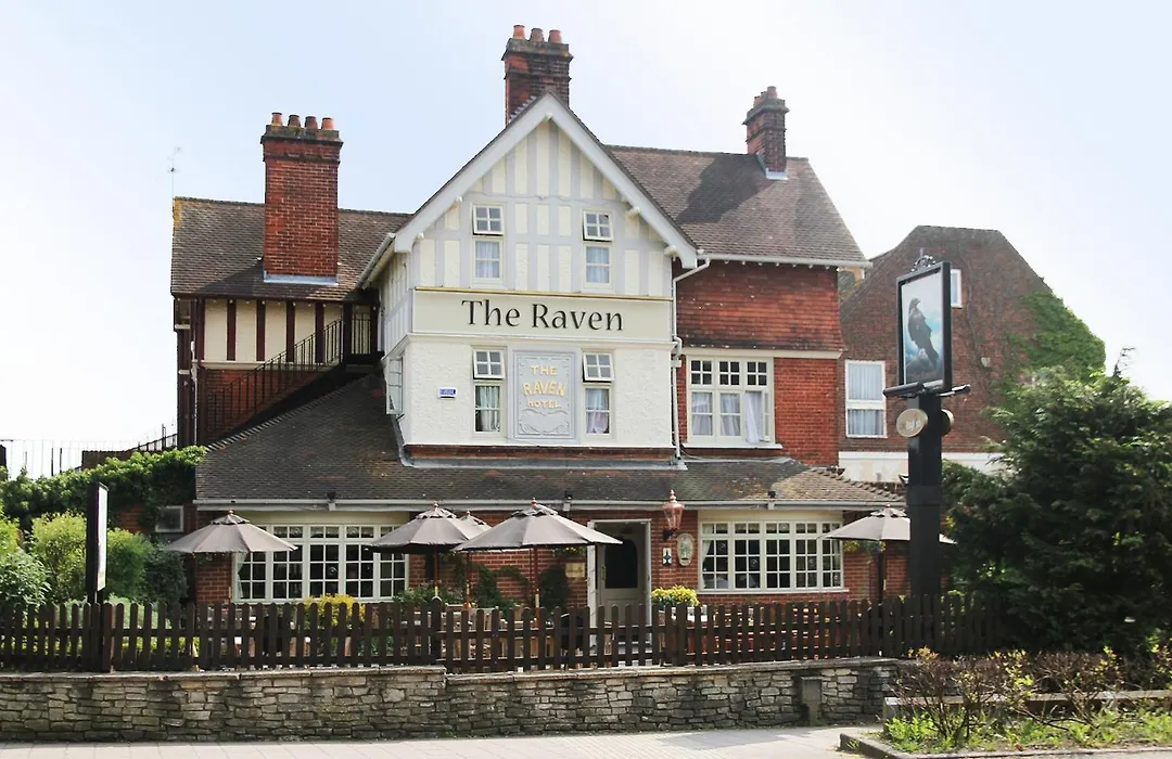 Raven Hotel By Greene King Inns-1