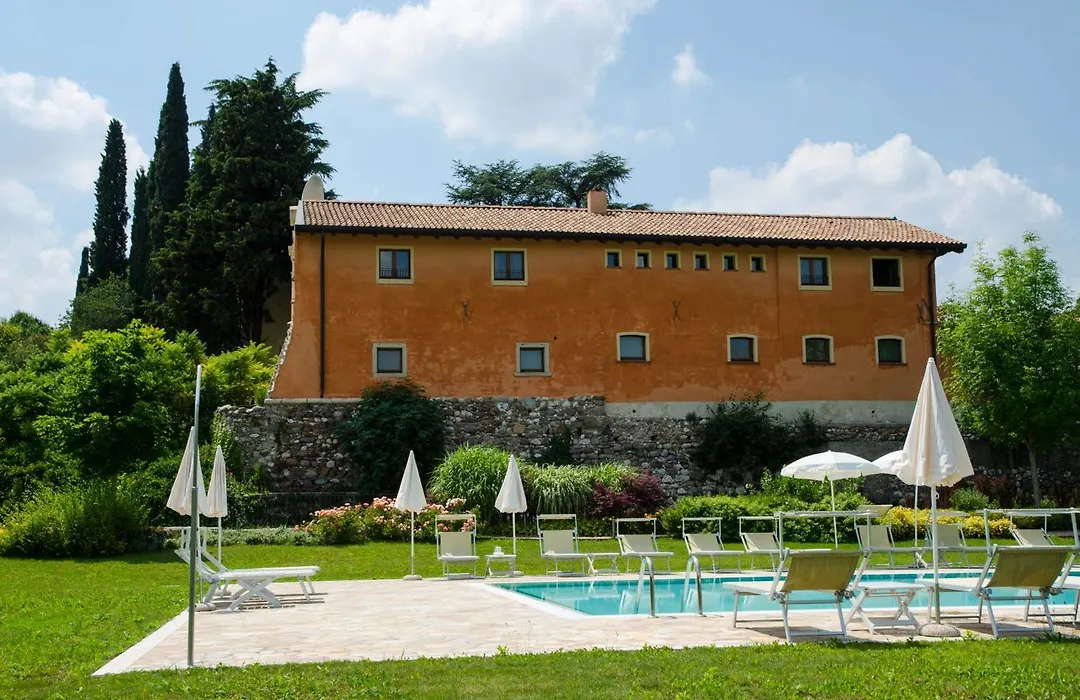 Relais Corte Cavalli-1