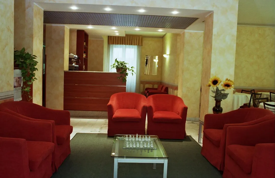 Hotel Engadina-1