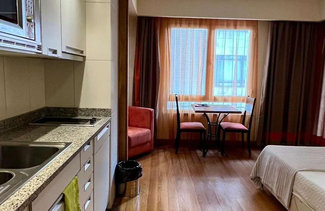 Apartamentos Turisticos Atlantida-1