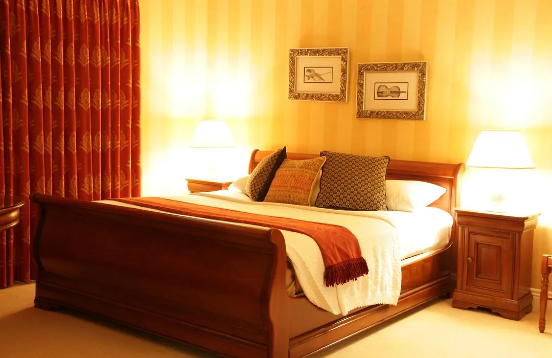Ardmore Country House-1