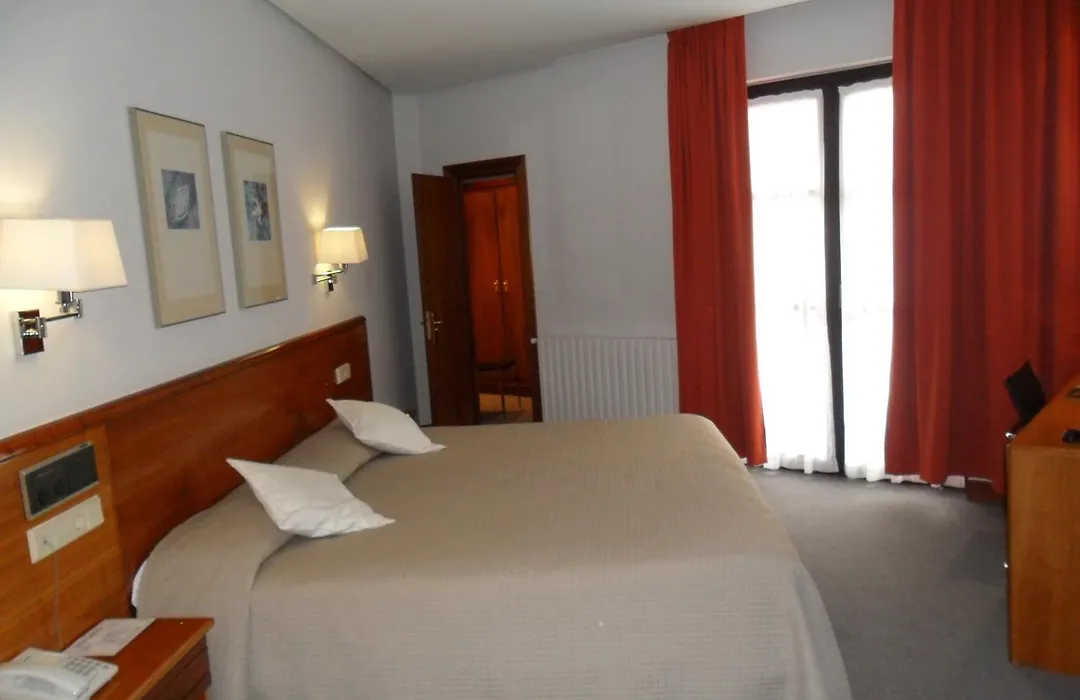 Hotel Anoeta-1