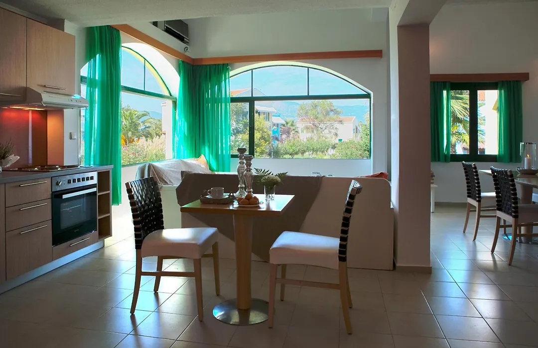 Govino Bay-1