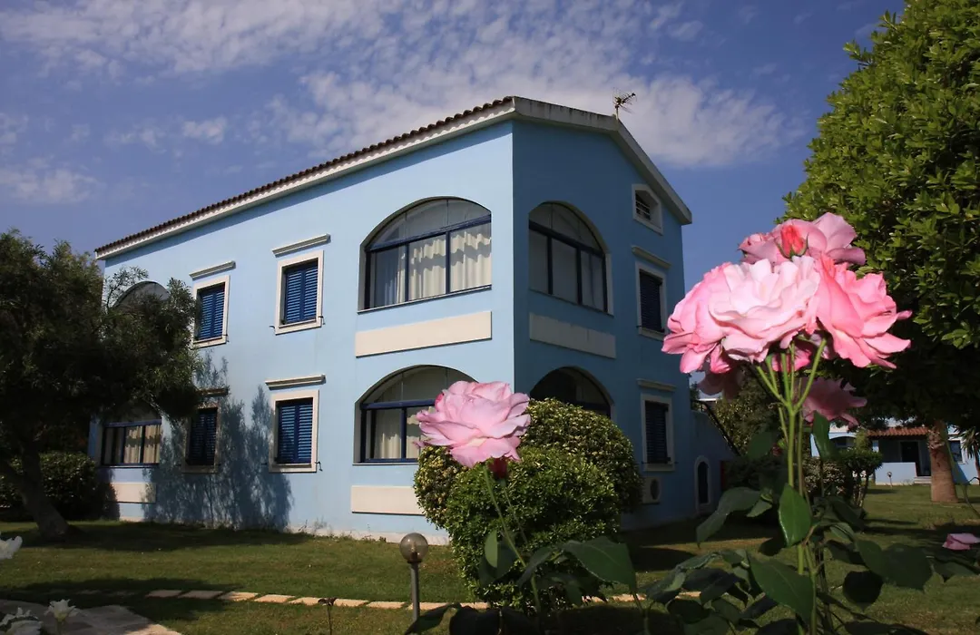 Govino Bay-1