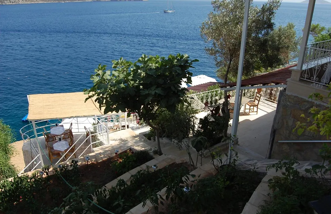 Caretta Hotel-1
