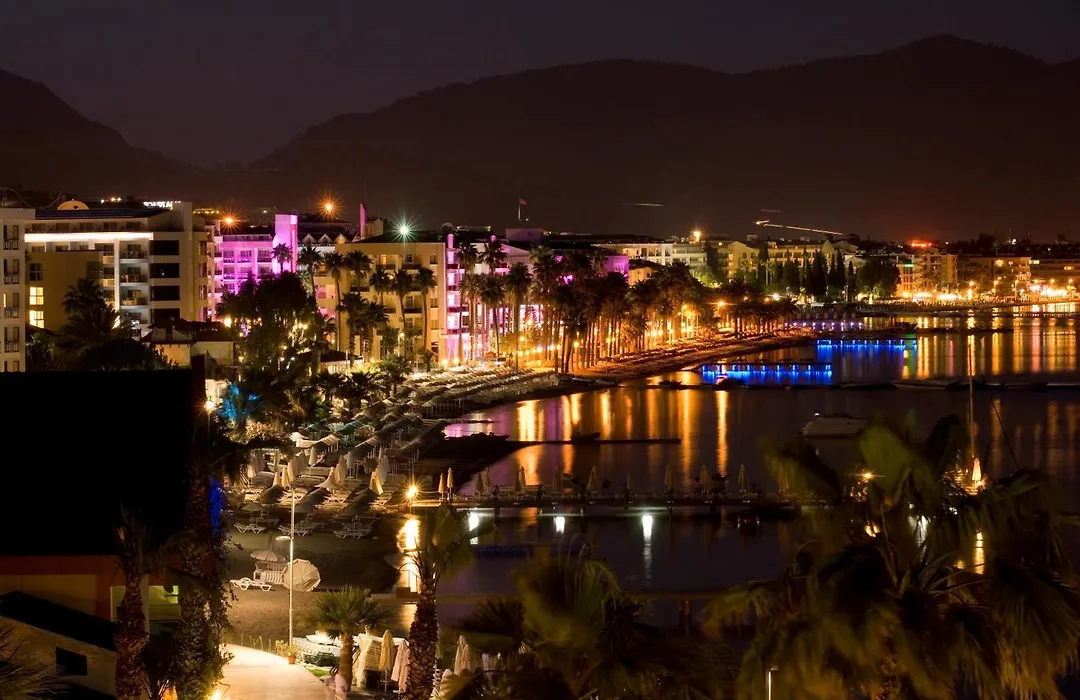 Casa De Maris Spa & Resort Hotel Adult Only 16 Plus-1